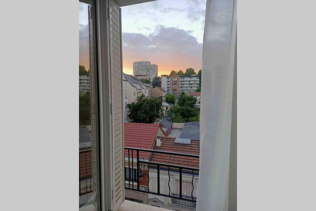 Апартаменти Cosy Studio Paris La Defense Пюто Екстер'єр фото